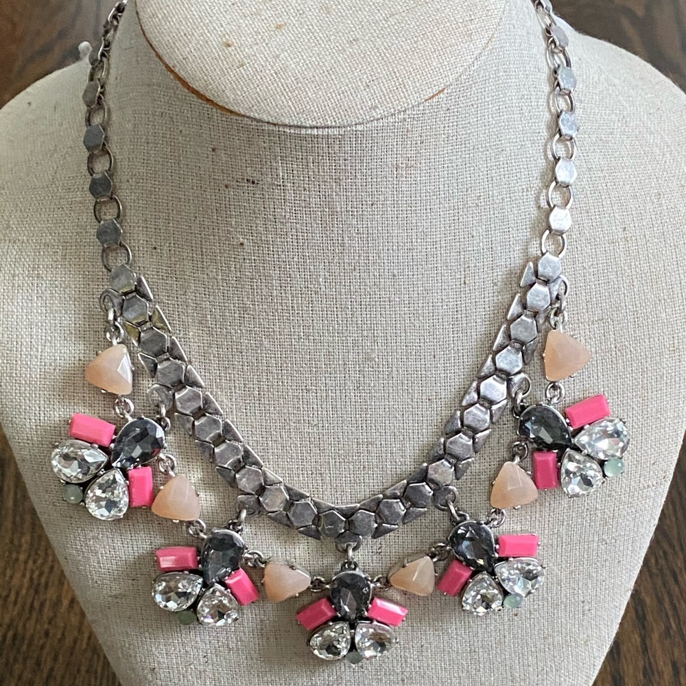 Stella & Dot Callie Statement Necklace